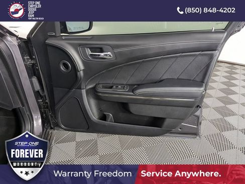 Used 2022 Dodge Charger SRT Hellcat w/ Harman/Kardon Audio Group RWD image 32
