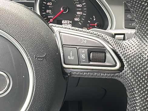 Used 2014 Audi Q7 3.0T S line Prestige image 25