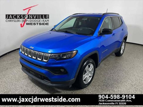 Certified 2022 Jeep Compass Latitude AWD/4WD image 1