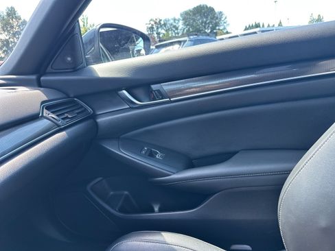 Used 2022 Honda Accord Sport image 22