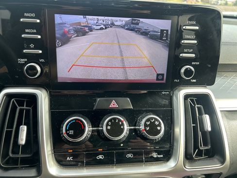 Used 2021 Kia Sorento LX image 9