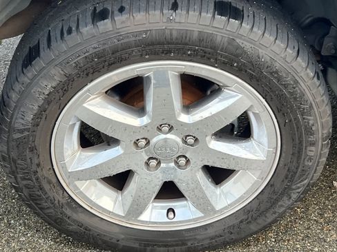 Used 2012 Jeep Liberty Sport image 13