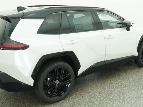 New 2026 Toyota RAV4 XSE AWD/4WD image 46