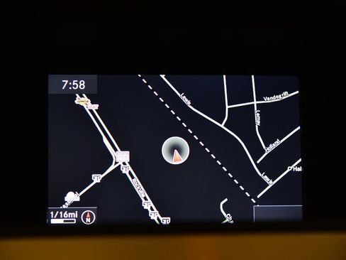 Used 2013 Mercedes-Benz C 300 Sport image 29