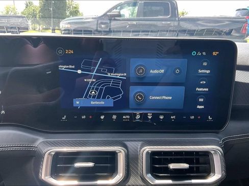 Used 2026 Ford Mustang Premium RWD image 32