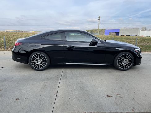 New 2026 Mercedes-Benz CLE 300 4MATIC Coupe image 10