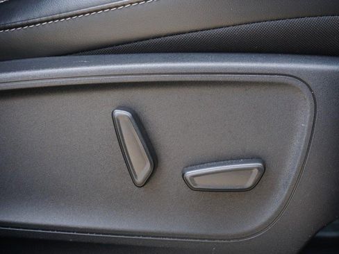Used 2024 Ford Escape Platinum AWD/4WD image 30