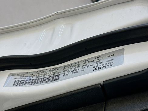 Used 2019 Jeep Grand Cherokee High Altitude image 12