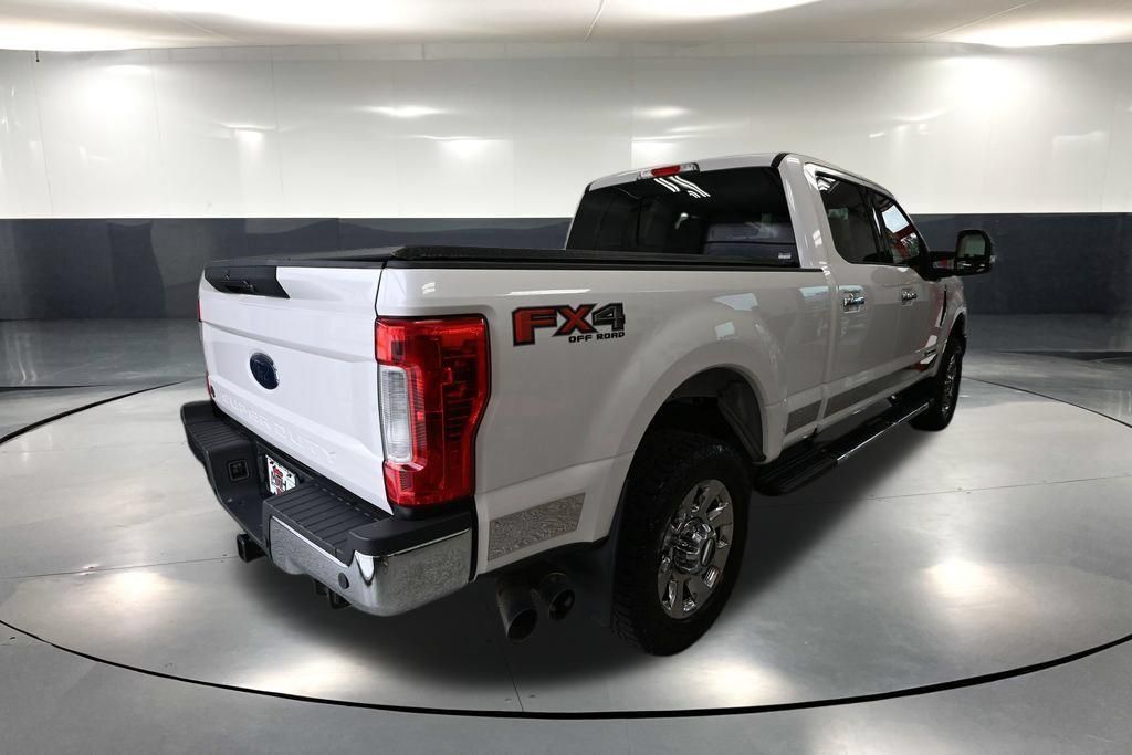 Used 2017 Ford F350 Lariat w/ Lariat Ultimate Package AWD/4WD image 4
