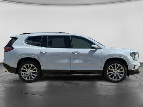 New 2026 GMC Acadia Denali w/ Super Cruise Package AWD/4WD image 9