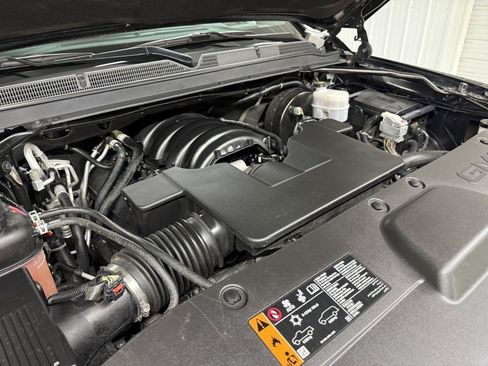 Used 2020 GMC Yukon XL Denali w/ Open Road Package AWD/4WD image 57