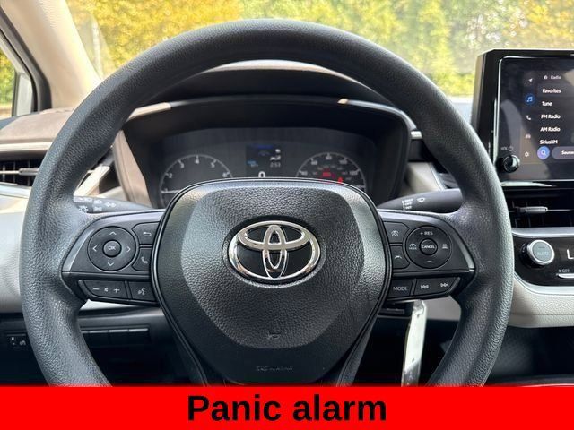 Used 2025 Toyota Corolla LE FWD image 43
