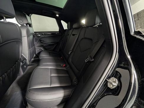 New 2026 Porsche Macan AWD/4WD image 24