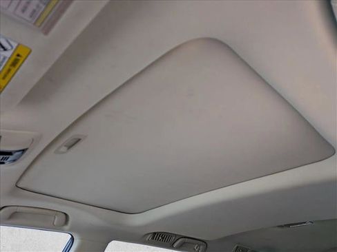 Used 2021 Lexus GX 460 Premium w/ Premium Package image 16