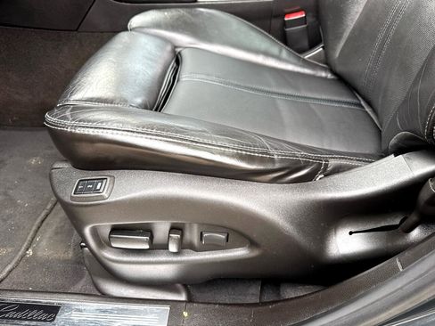 Used 2015 Cadillac SRX Luxury w/ Driver Awareness Package image 13