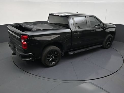 Used 2023 Chevrolet Silverado 1500 Custom RWD image 16