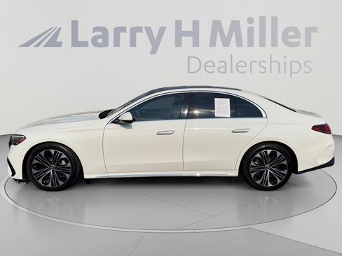Used 2024 Mercedes-Benz E 450 4MATIC Sedan image 2