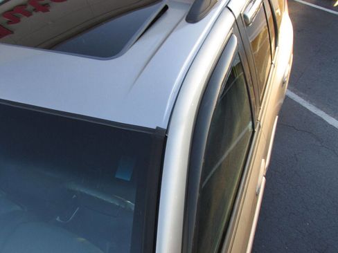 Used 2002 GMC Envoy SLT image 5