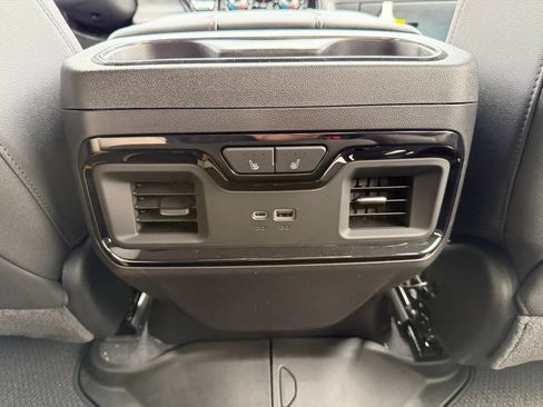 New 2026 GMC Sierra 1500 AT4 w/ AT4 Preferred Package AWD/4WD image 28