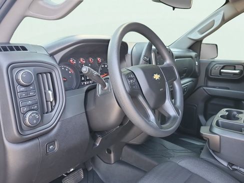 Used 2025 Chevrolet Silverado 1500 Custom w/ Turbomax Blackout Package AWD/4WD image 25