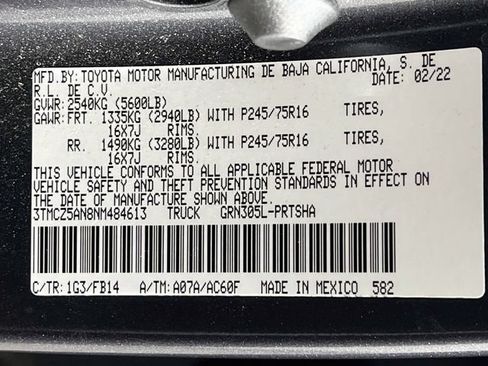 Used 2022 Toyota Tacoma SR AWD/4WD image 11
