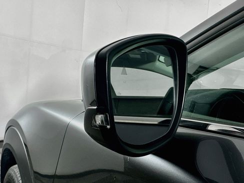 Used 2025 MAZDA CX-30 AWD 2.5 S w/ Preferred Package image 16