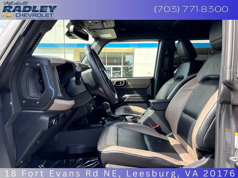 Used 2024 Ford Bronco Wildtrak AWD/4WD image 24