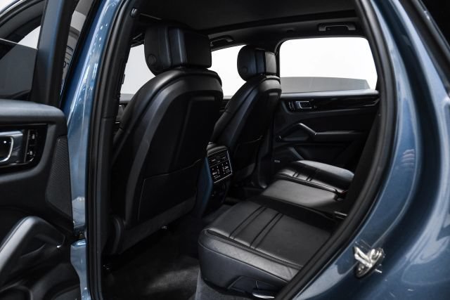 Used 2019 Porsche Cayenne AWD/4WD image 37