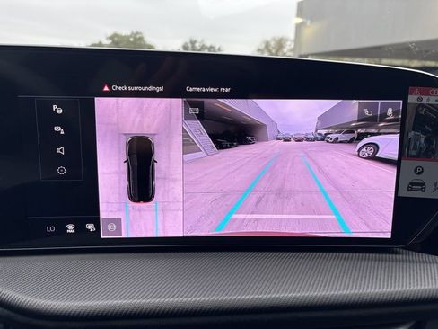 New 2025 Audi SQ5 Premium Plus image 24