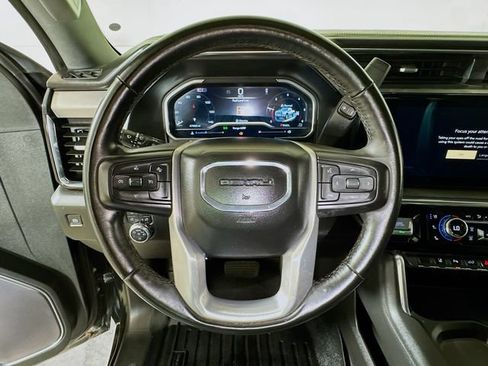Used 2024 GMC Sierra 2500 Denali w/ Denali Reserve Package AWD/4WD image 9