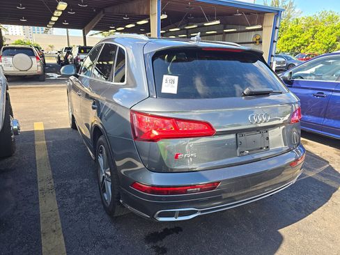Used 2018 Audi SQ5 Prestige w/ Prestige Package AWD/4WD image 8