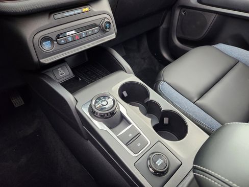 New 2025 Ford Bronco Sport Outer Banks w/ Outer Banks Tech Package+ AWD/4WD image 16