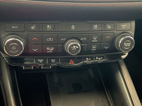 Used 2023 Dodge Durango R/T image 19