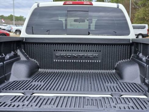 New 2026 Nissan Frontier SV w/ Tow Package image 29