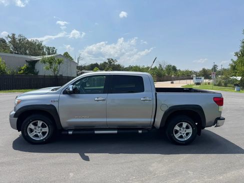 Used 2011 Toyota Tundra Limited AWD/4WD image 8