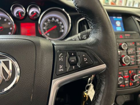 Used 2019 Buick Cascada Premium image 71