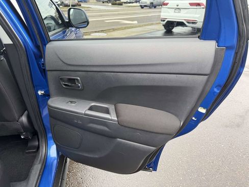 Used 2020 Mitsubishi Outlander Sport ES image 18