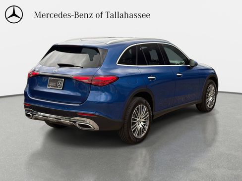 Used 2026 Mercedes-Benz GLC 300 image 5