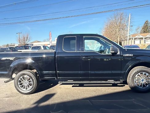 Used 2018 Ford F150 XLT w/ Equipment Group 302A Luxury AWD/4WD image 12