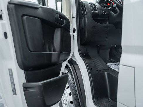 Used 2021 RAM ProMaster 1500 FWD image 32