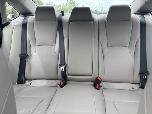 Used 2023 Honda Accord Touring image 14