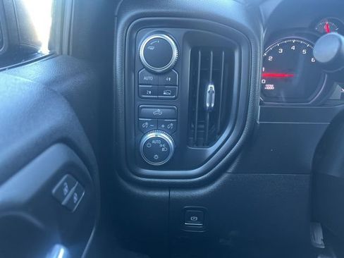 Used 2019 GMC Sierra 1500 Base image 17