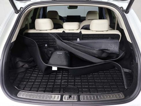 Used 2024 Genesis GV70 2.5T w/ Cargo Package AWD/4WD image 16