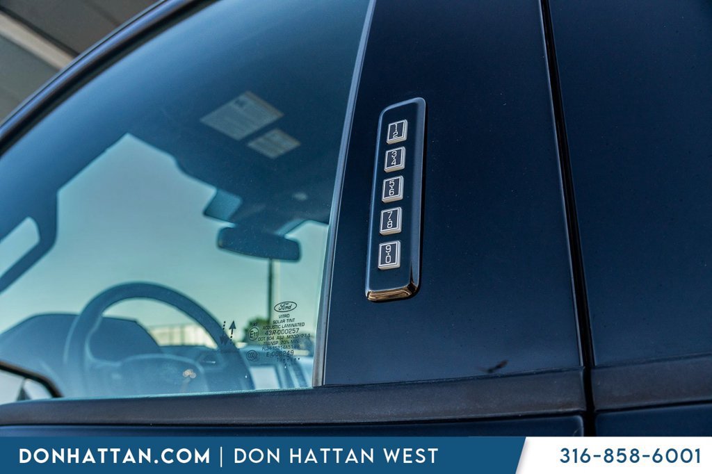 Used 2019 Ford F150 XLT w/ Equipment Group 302A Luxury AWD/4WD image 36