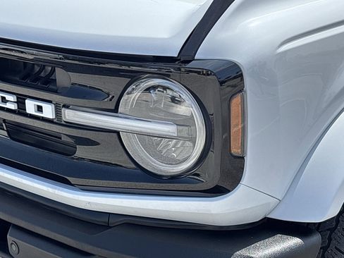 Used 2022 Ford Bronco Outer Banks image 6