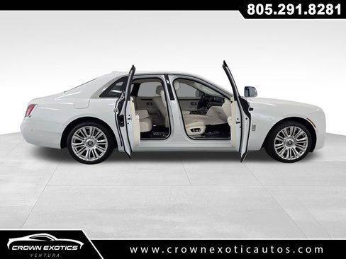 Used 2021 Rolls-Royce Ghost AWD/4WD image 14