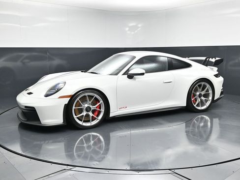 Certified 2024 Porsche 911 GT3 RWD image 1