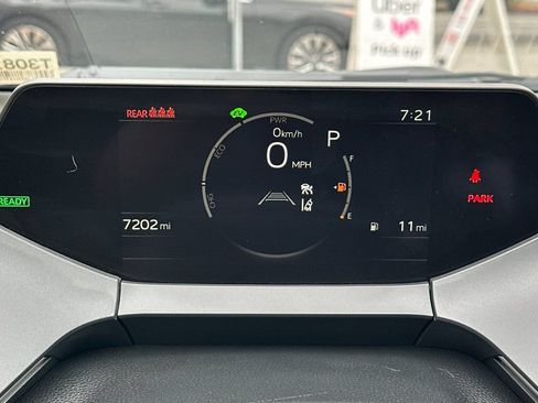 Certified 2023 Toyota Prius XLE FWD image 25