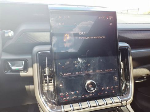 Used 2026 GMC Yukon XL AT4 w/ AT4 Premium Plus Package image 24