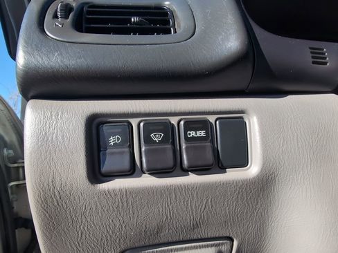 Used 2001 Subaru Forester S image 15